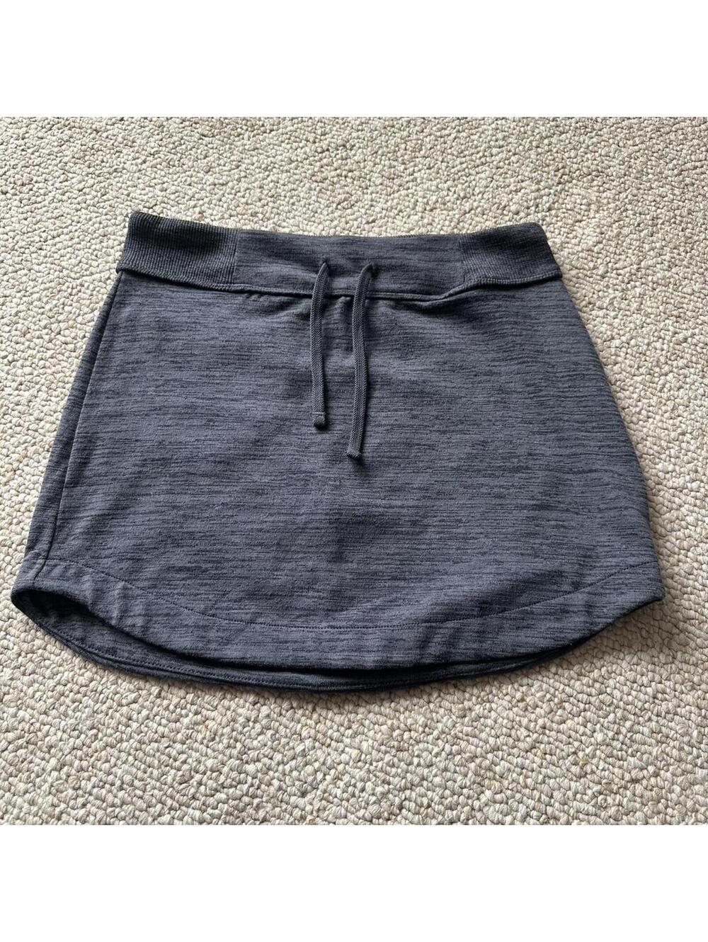 Grey Athleta skirt